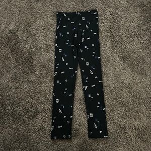 Girls Old Navy leggings, NWOT, size L. Smoke/pet free home.